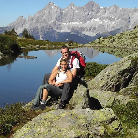 Hotel Haeuserl Im Wald 4*