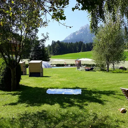 Haeuserl Im Wald 4* Грёбминг