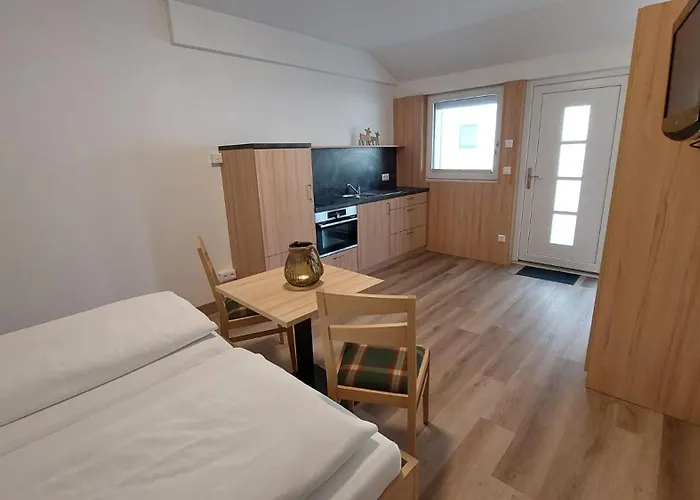 Landhotel Hauserl Im Wald غوربمينغ