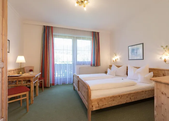 Landhotel Hauserl Im Wald 4* غوربمينغ