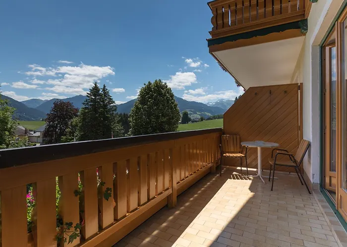 Landhotel Hauserl Im Wald 4* غوربمينغ