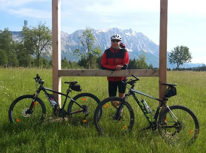 Häuserl Im Wald Hotel 4*